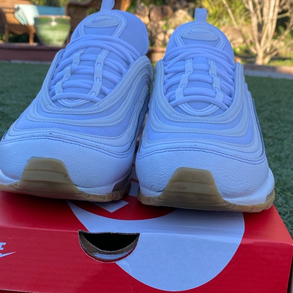 **SOLD**Nike Air Max 97 White Gum Bottom - Picture 3 of 12